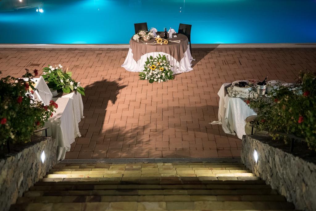 Valle Himara Guest House Piana Degli Albanesi Luaran gambar