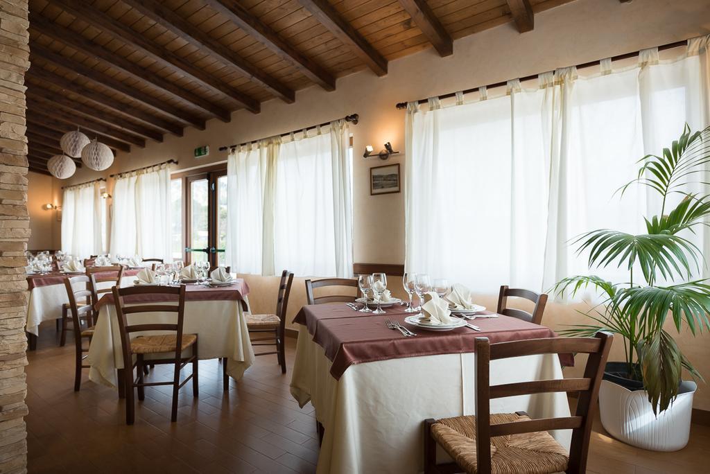 Valle Himara Guest House Piana Degli Albanesi Luaran gambar