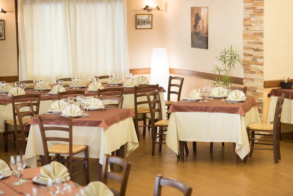 Valle Himara Guest House Piana Degli Albanesi Luaran gambar